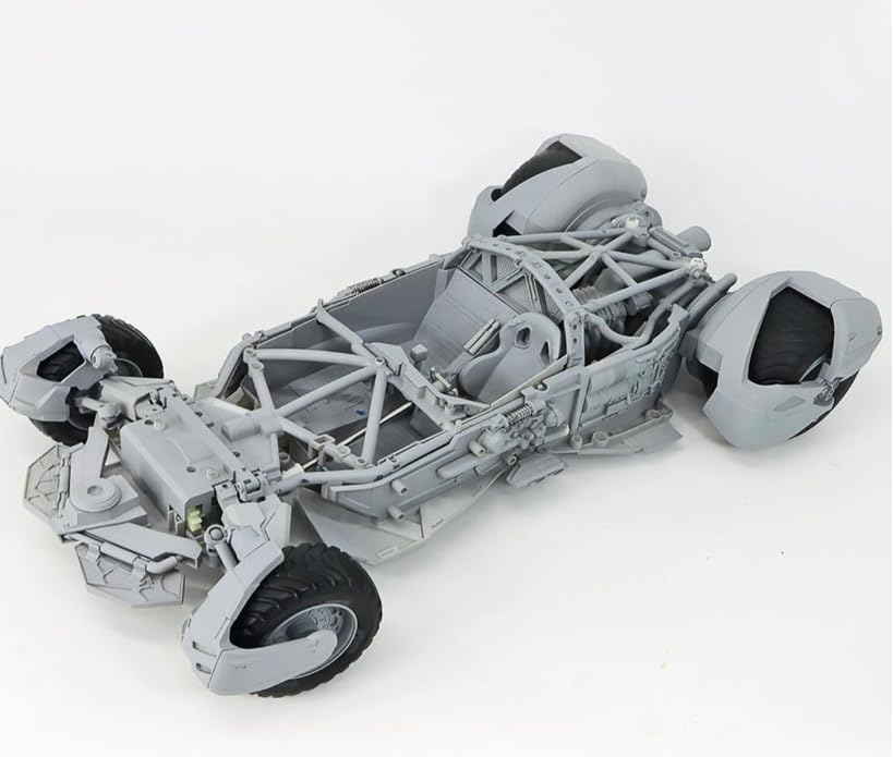 Amazon | 喜玩社 バットモービル 1/12 機甲 長さ50cm 内部構造付き