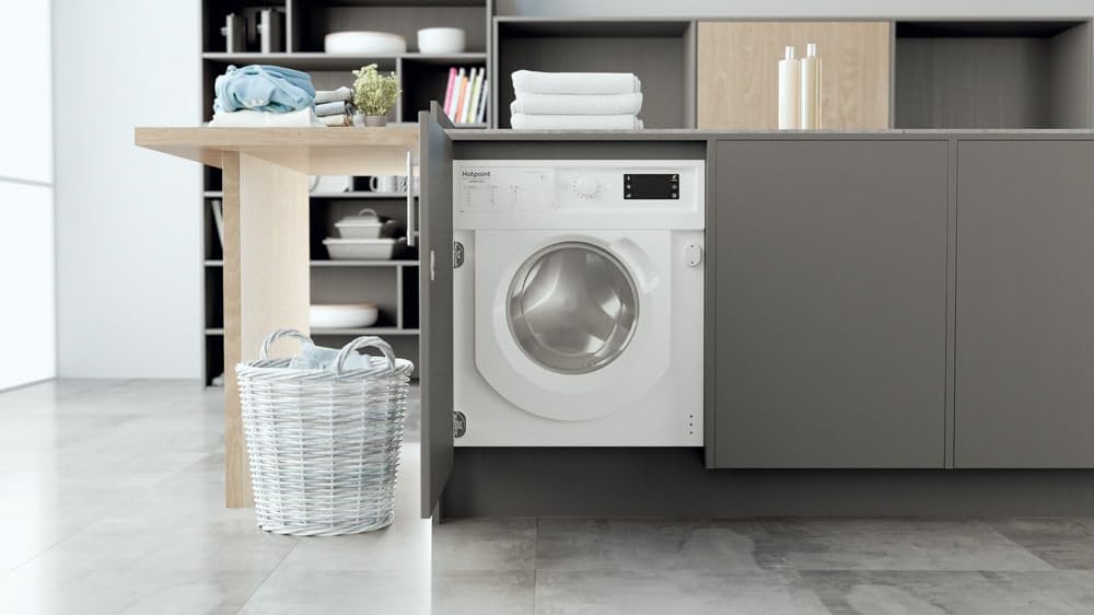 Hotpoint Ariston Lavatrice da incasso a carica frontale: 7,0 kg, BI WMHG 71483 EU N