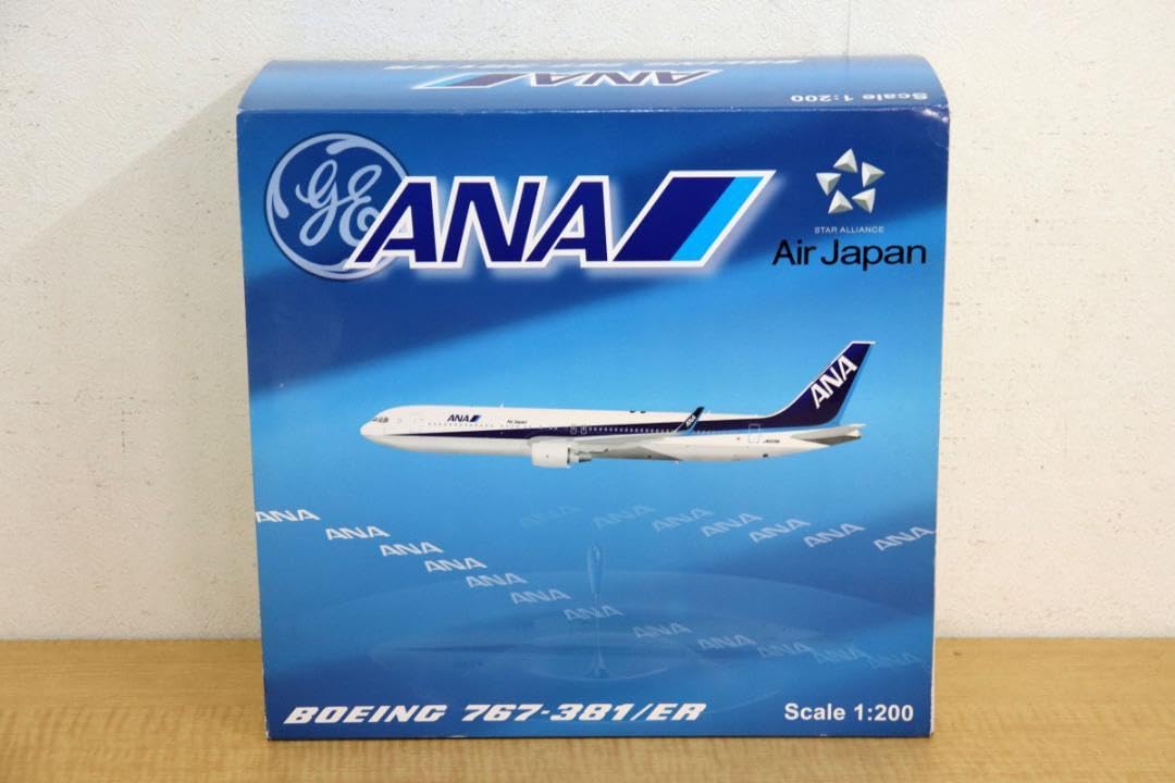 Amazon | 1200 ANA 全日空 Boeing 767-300ER JA619A | プラモデル 通販