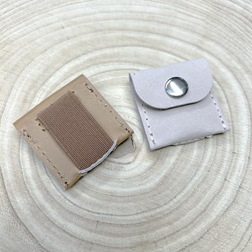 RAMO Hunde Leder Täschchen für Hundemarke, Tassomarke oder Airtag von Apple - Viele Farbkombinationen - Handmade by Manufactica®