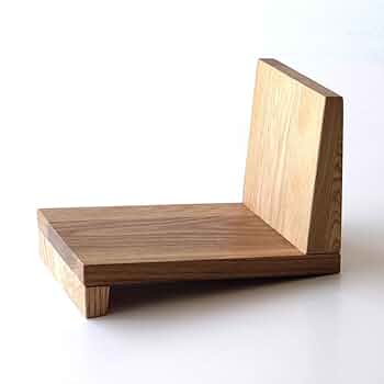 天然木　スタンド 置く」から「飾る」国産木製ヘルメットスタンド発売 | ビーズ