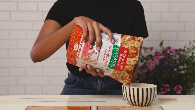 THALAIVAA Kai Murukku | USDA Organic South Indian Snack | Crispy