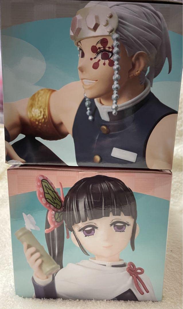 Amazon | 鬼滅 プレミアムちょこのせフィギュア 宇髄天元 栗花落カナヲ