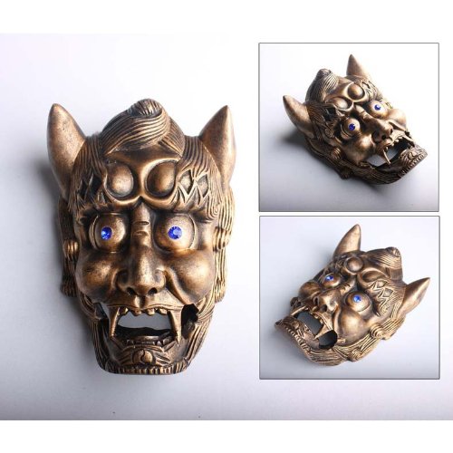 Display: Oni Mask Sai Holder