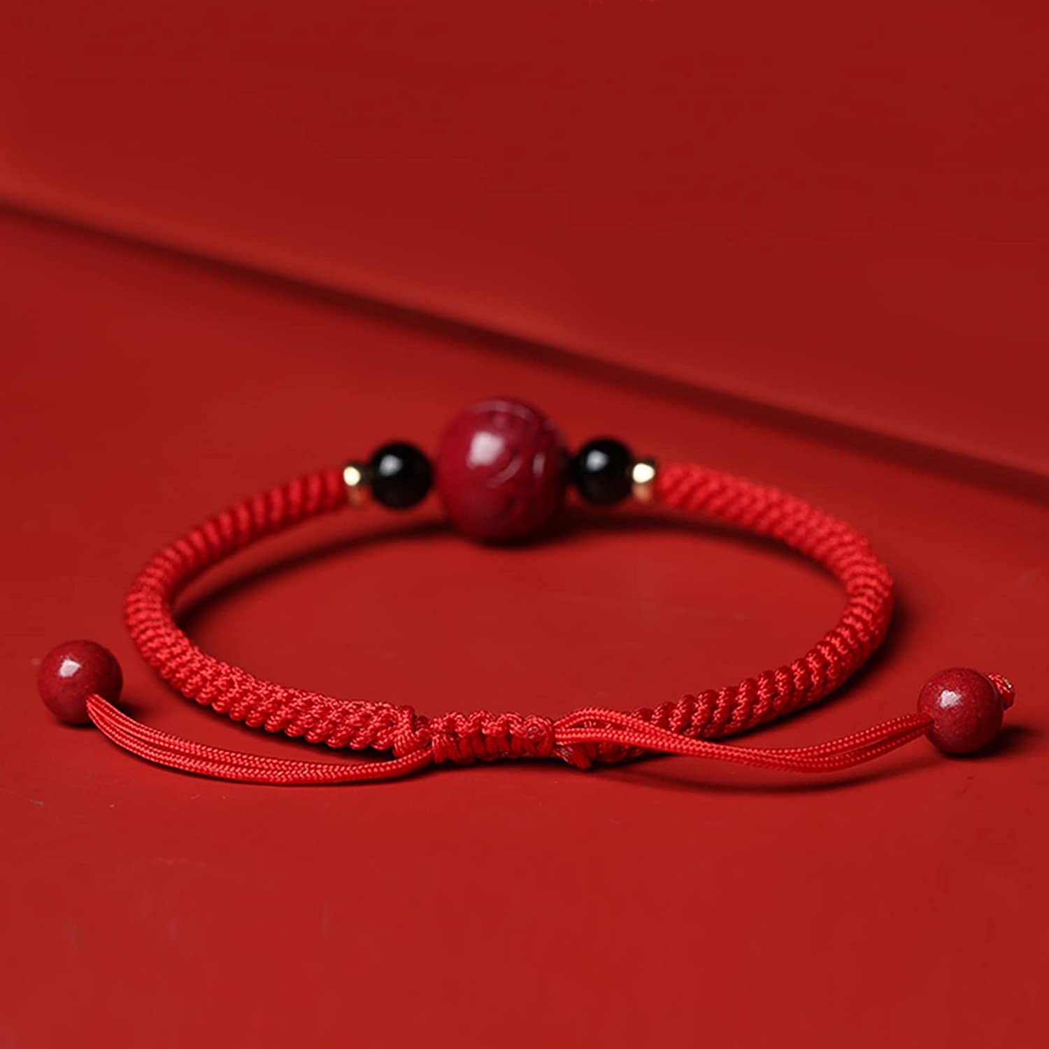 NZpost Pulsera de Hilo Rojo con Seis Palabras de cinabrio Natural, Proverbio bíblico, Amuleto Espiritual de Riqueza contra el Mal, cinabrio de la Suerte Ajustable (Rojo)