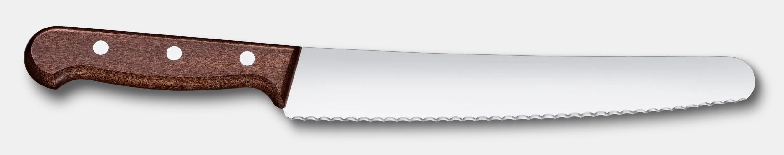 Victorinox Couteau à Pain et pour Pâtissiers Wood avec Tranchant Denté, Lame en Acier Inoxydable 22 cm de Long, Ergonomique, Manche en Bois d’Érable