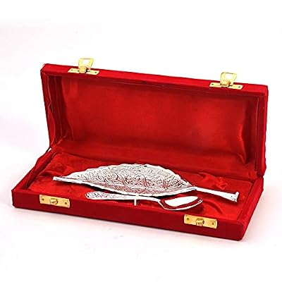 Little India Silver Polished Leaf Shape Brass Freshener Set (267, Silver)