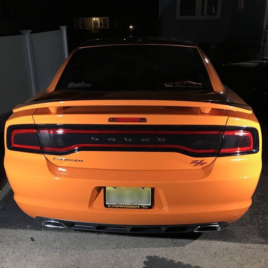 ダッジ2色セット BUBU×アメ車ワールド” 2021年モデル ダッジ チャレンジャー R