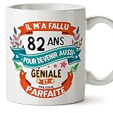 ☕ MUG EN CERAMIQUE DE QUALITE : Ces tasses de haute qualité font le meilleur cadeau original pour un anniversaire. Le design de la tasse est fait avec une encre sublime qui la rend résistante aux micro-ondes et aux lave-vaisselles. Couleur blanche, 350 ml. Ces tasses cadeaux resteront un charmant et durable souvenir pour vos camarades, collègues, enfants, amis, parents … Elles sont si résistantes que vous n’aurez pas besoin d’en acheter une autre pour le prochain anniversaire !
