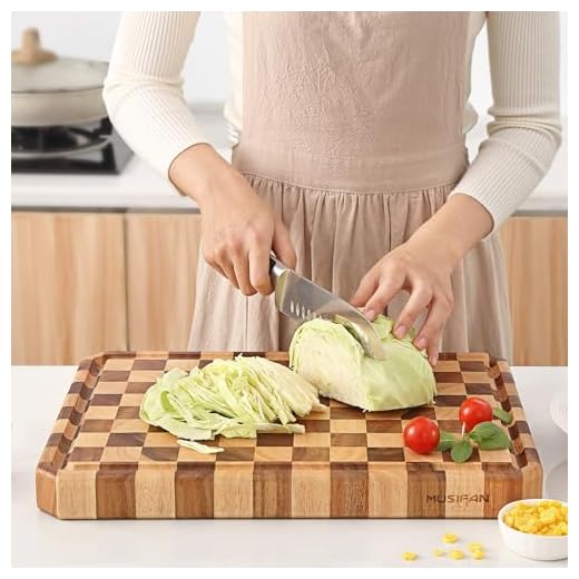 Large Acacia Wood Cutting Board