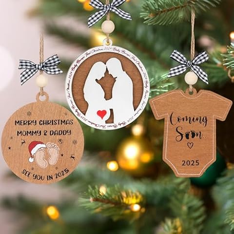 3 Pcs First Christmas Ornament, New Parents Coming Soon 2025, Merry Christmas Mommy & Daddy See You in 2025, Xmas Tree Hanging Ornaments Gift for Expecting Parents, First Time Mom Dad Gifts Cover