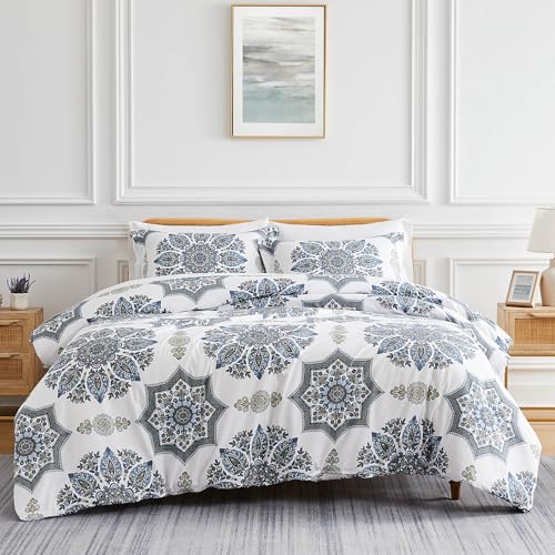 Southshore Fine Living, Inc.特大掛け布団フルサイズセット、ダウン代替ボヘミアン寝具、ペイズリー花柄ベッドスプレッド、フルサイズ/クイーン、お揃いの枕カバー2枚付き、青地に白（Amazon）