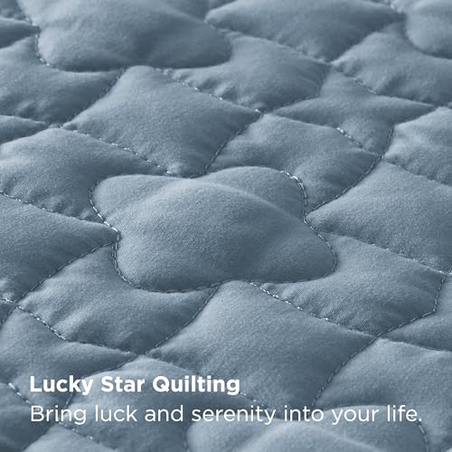 Image of Bedsure Quilts Queen Size - Lightweight Queen Comforter Set with Lucky Star Quilting, Soft Quilt Bedding Set, Dusty Blue Bedspreads Coverlet for All Seasons with 2 Pillow Shams (90 inch x 96 inch)