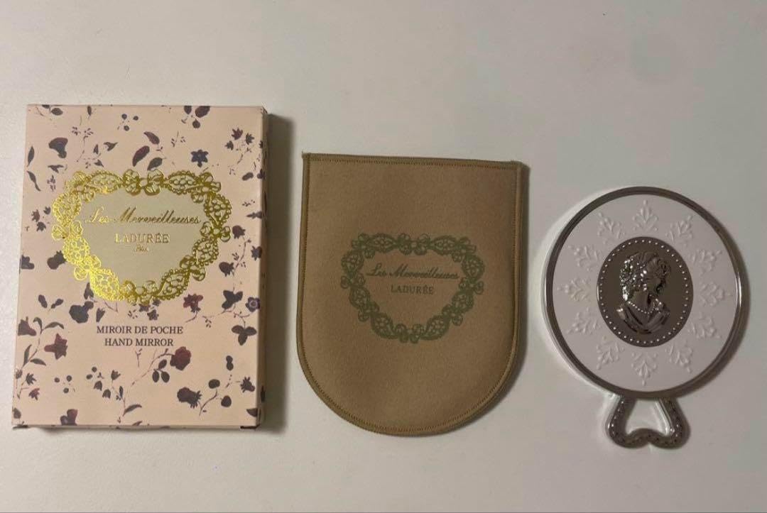 ラデュレ　LADUREE　限定 貝コンパクト　ミラー ラデュレ LADUREE 限定 貝コンパクト ミラー 箱・袋付き Ladurée