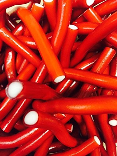 Toms Strawberry Cables - Scandinavian sweets (200g)