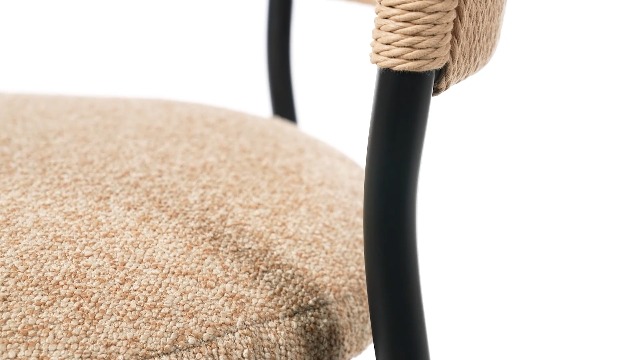 Butaco moderno TOV Furniture Celine en tono beige con estructura negra y tapizado en bouclé miniatura 7