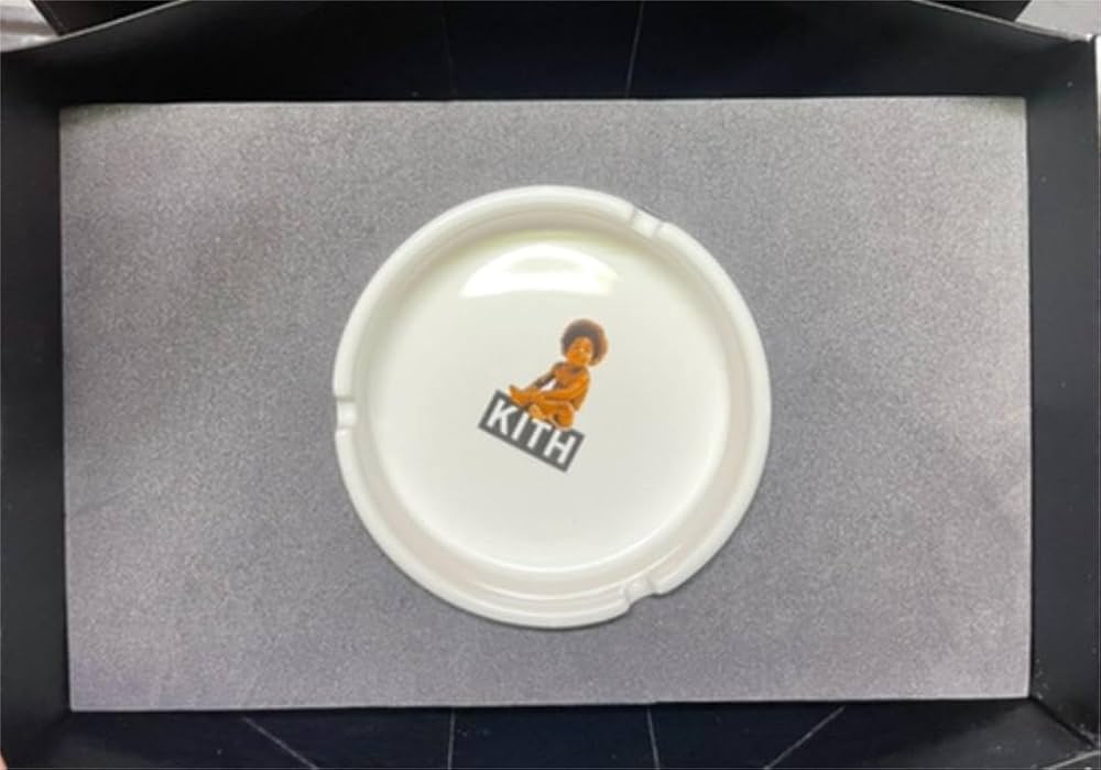 KITH BiggieReadyToDieAshTray 灰皿　新品未使用 Amazon.co.jp: KITH BiggieReadyToDieAshTray 灰皿 : ファッション