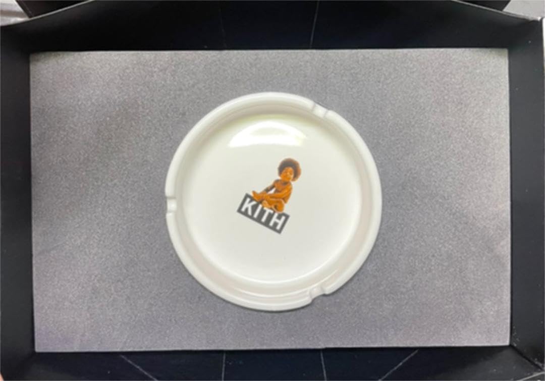 KITH Notorious ASHTRAY 灰皿 Amazon.co.jp: KITH BiggieReadyToDieAshTray 灰皿 : ファッション