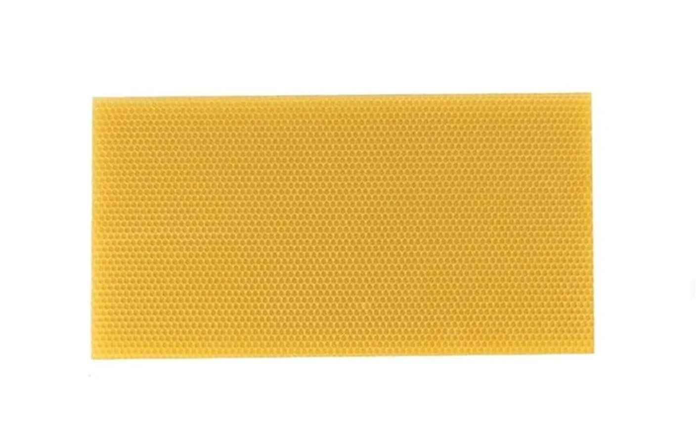 Dcdcd One Color 30Pcs Bee Hive Foundation Sheets, Deep Beeswax Foundation Sheets For Bee Frames Beekeeping Tool 41.5X19.5cm