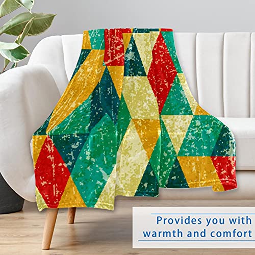 Couverture vintage triangles aux finitions soignées pour décoration de lit