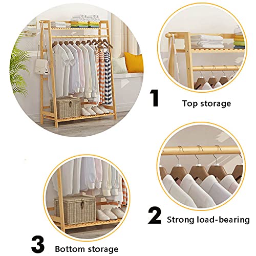 Tringle à vêtements en bois pour optimiser un petit espace