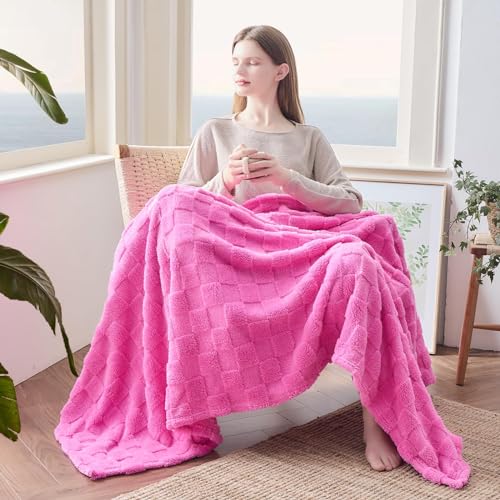 NEWCOSPLAY Super Soft Queen Blanket Hot Pink Premium Silky Flannel Fleece 3D Checkered Lightweight Bed Blanket All Season Use (Hot Pink Checkered, Queen(90"x90"))