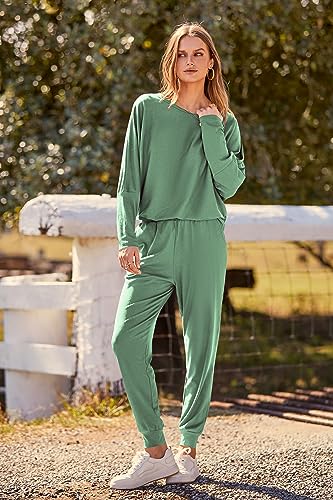 Image of PRETTYGARDEN Women's Fashion Outfits 2 Piece Sweatsuit Solid Color Long Sleeve Pullover Long Pants