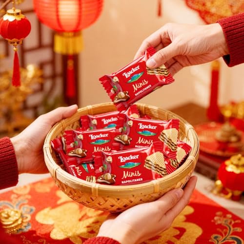 Image of Loacker Minis Napolitaner Hazelnut Wafer Cookies 10G (Pack of 8) with Tin