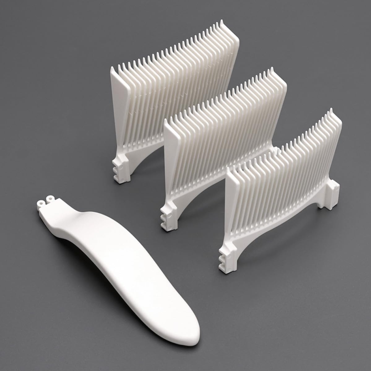 jojofuny Set of 1 White Plastic Hair Clipper Comb with Curved Design and Multiple Length Options for Men Hair Cutting Grooming, for Barbershop and Home Use