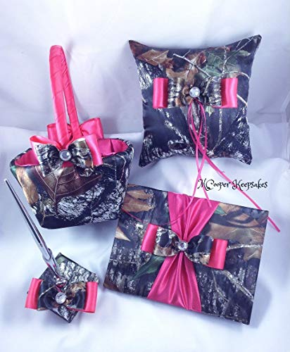 Mossy Oak Satin Camo & Hot Pink Basic Wedding Set