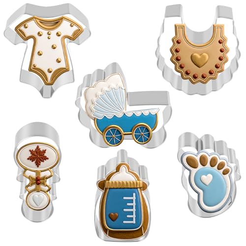Shimmeroo Juego de 6 cortadores de galletas para baby shower, moldes de galletas de acero inoxidable, seis formas, herramientas para hornear, camisa, sonajero, biberón, babero, cochecito, huellas para