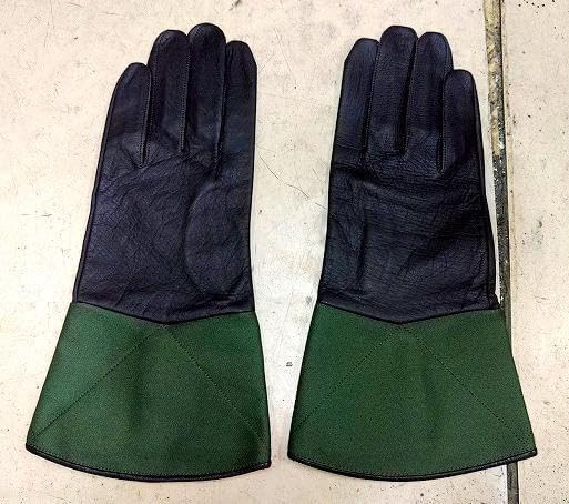 陸上自衛隊 戦闘手袋 装甲用 戦車手袋 1号 革製 未使用品 陸上 陸上自衛隊 戦闘手袋 装甲用 戦車手袋 1号 革製 未使用品 陸上