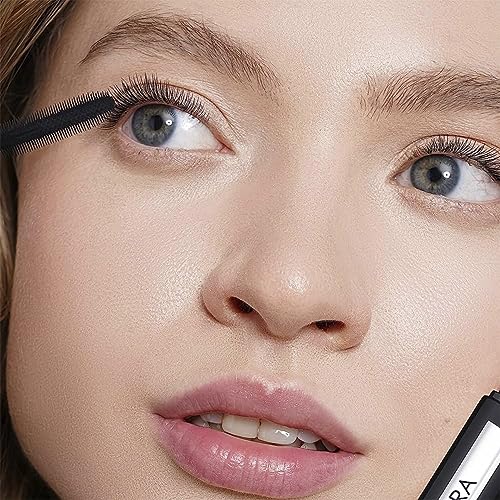 Image of Lamel- 3D Effect Mascara- Black | Lifts and curls the lashes | Gives a voluminous effect |Unique brush that easily separates lashes |Smudge-proof formula |10ml