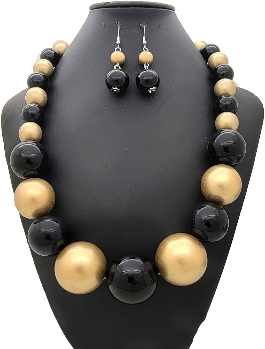 Women's Chunky Large Simulated Pearl Statement Necklace, Bracelet, Earring Set - Image 4