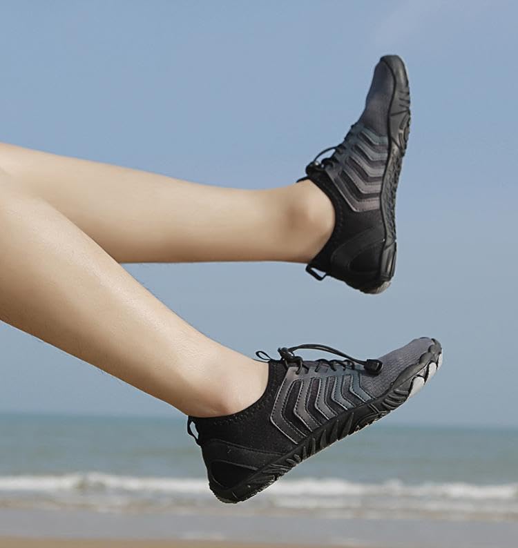 Quick-Dry Barefoot Water Shoes Aqua Socks Non-Slip Beach Swim Shoes for Women Men4