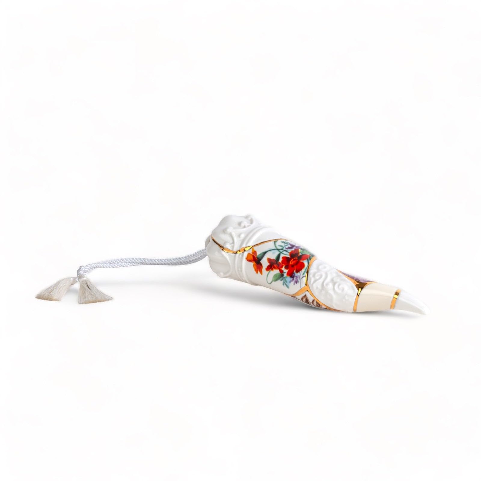 Seletti Corne porte-fortune Kintsugi en porcelaine pour sublimer la table basse du salon