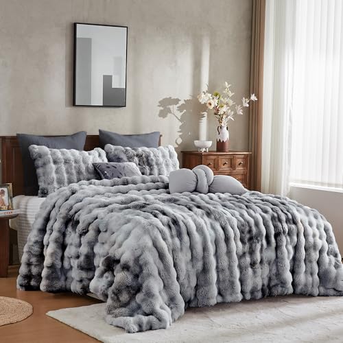 Wonderful 3 Pieces Fluffy Faux Rabbit Fur Bubble Comforter Set King Size, Tie-Dyeing Multiple Grey Plush Fuzzy Bedding Set, Warm Soft Bubble Comforter Bedding Set for Winter by Wonderful - Used condition - Image 2