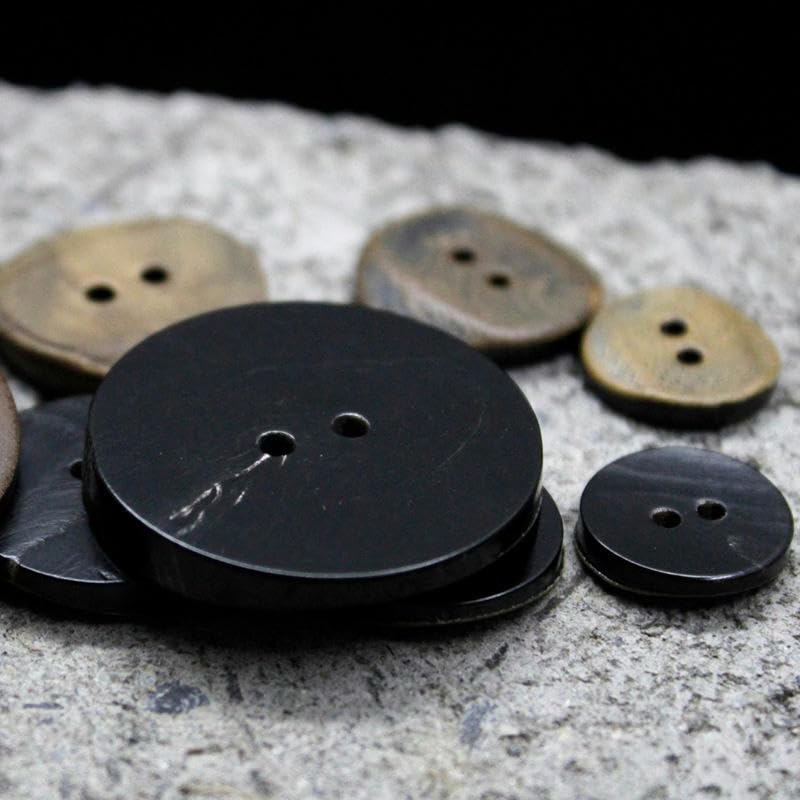 MSTZA 20 szt. 14/18/20/25/30 mm retro palący duży prawdziwy róg guziki zestaw garnituru bawół róg guziki 2 otwory okrągłe guziki płaszcza do rękodzieła