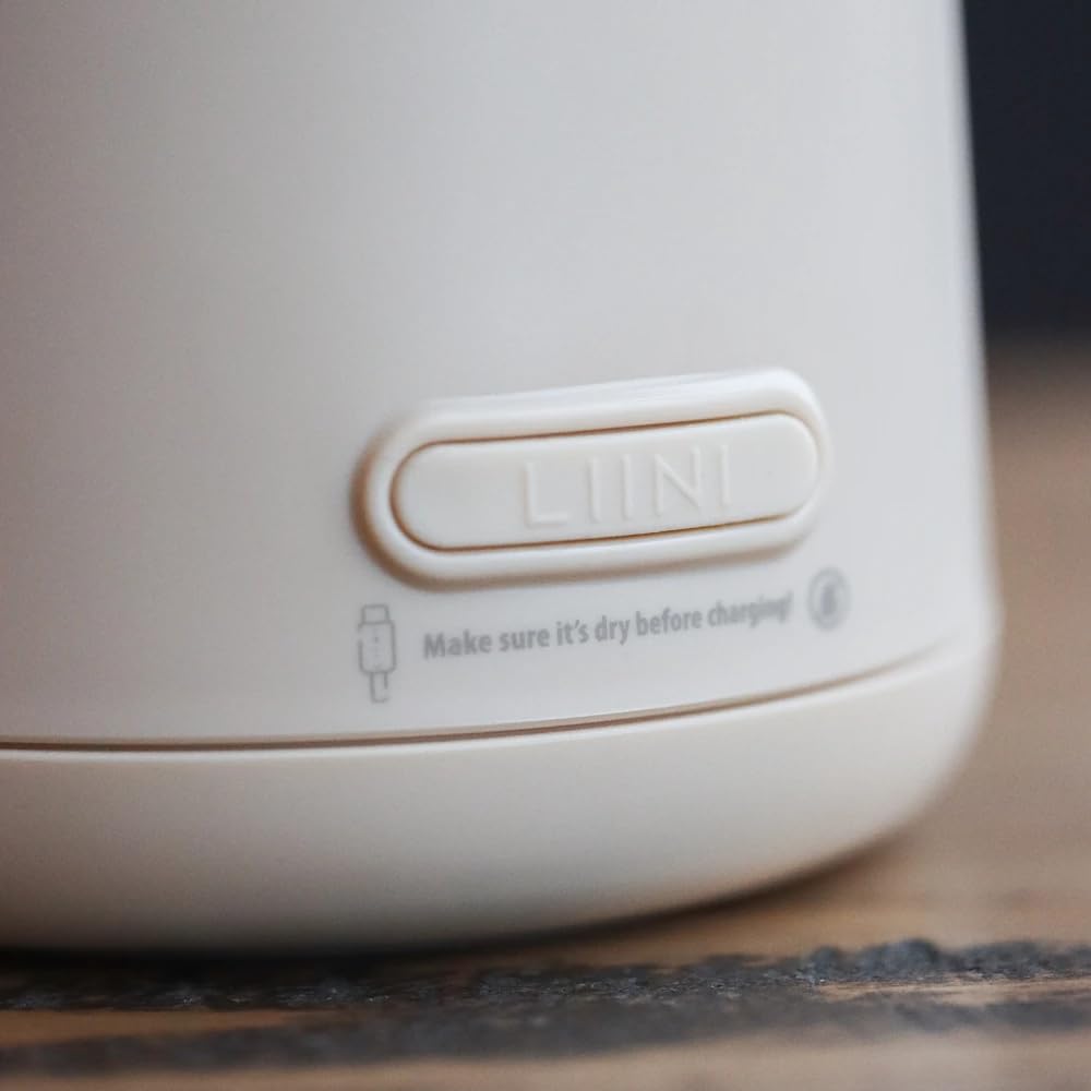 LIINI® 4.0 PRO Flaschenwärmer mit Akku, 75W, beige – IP66 staub- & strahlwassergeschützt, 4 Stufen 37/40/45/50°C, Akku 15.000 mAh, unterwegs & zuhause, USB-C Aluminium-Kabel 150 cm, BPA-frei, CE/RoHS