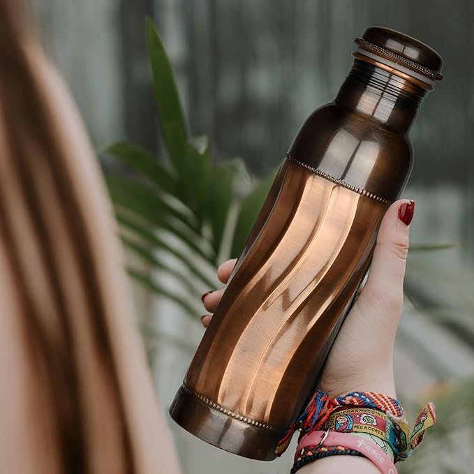 Antique Copper Water Bottle 34 Oz Drinking Copper Bottle with Aurvedic Benefits for Hiking Outdoor Gym Office Sports Leak Proof Travel Water Vessel With Bag