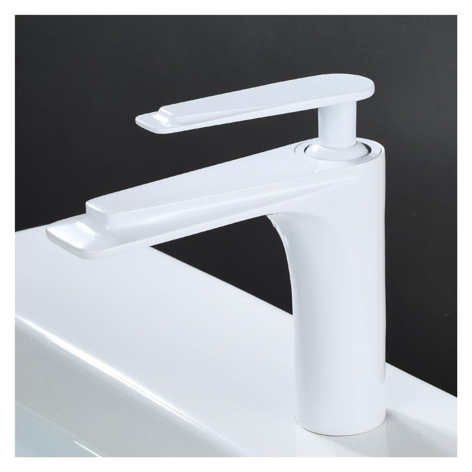Robinet de lavabo de salle de bains pour moderniser votre rituel bien-être