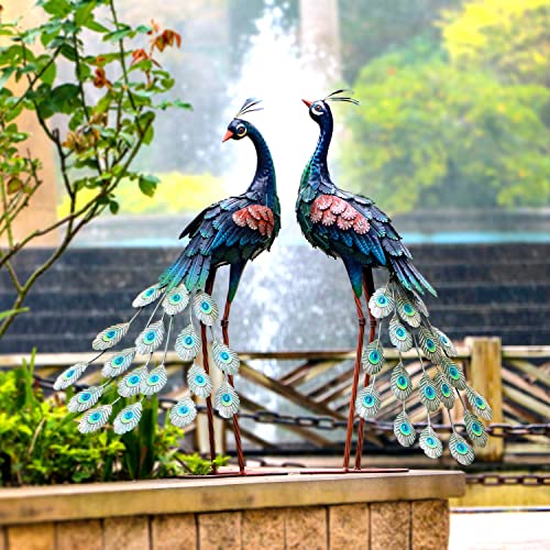 25 Unique Garden Statues You Can Buy