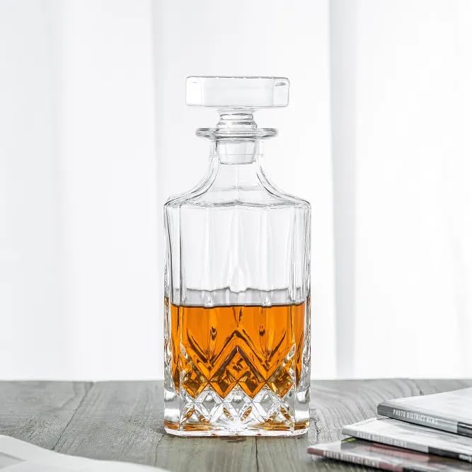 Image of Vilon Whiskey Decanter with Glass Stopper, Crystal Glass Liquor Decanter for Alcohol, Wine, Scotch, Brandy, Vodka or Bourbon decanters | 750 ML | Clear (JZ Decanter)