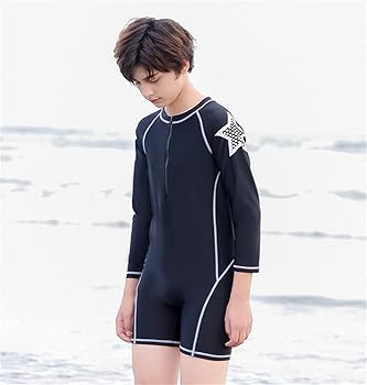 少年　競泳水着 