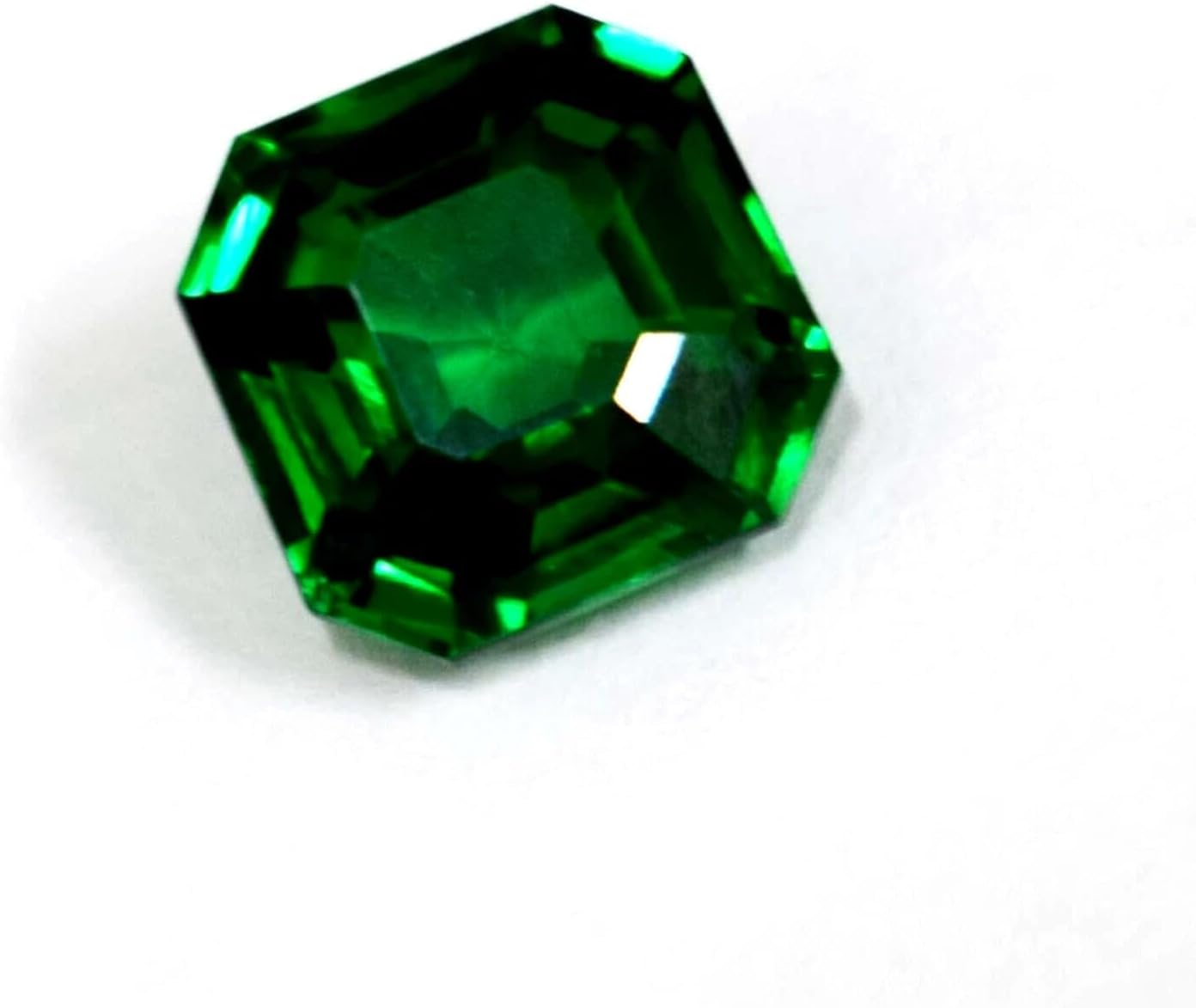 Natural 9.60 Ct Colombian Green Emerald – Asscher Cut Certified Collector Gemstone