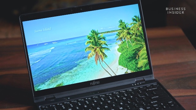Watch A quick overview of Fujitsu UH-X 11th Gen Intel Core i7 on