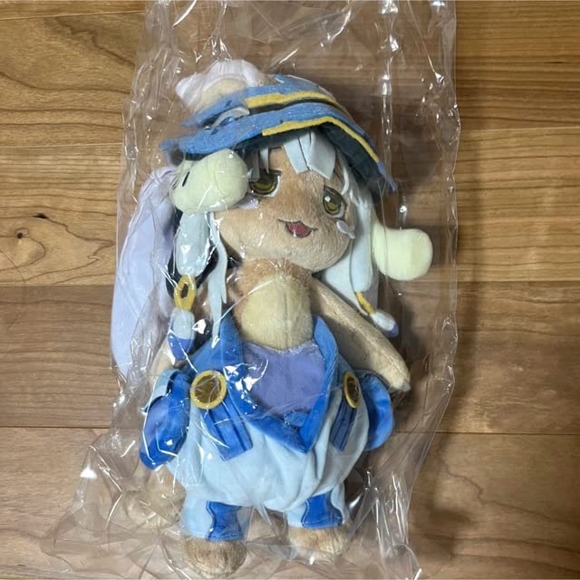 Amazon.co.jp: メイドインアビス ナナチ ぬいぐるみ : Toys & Games