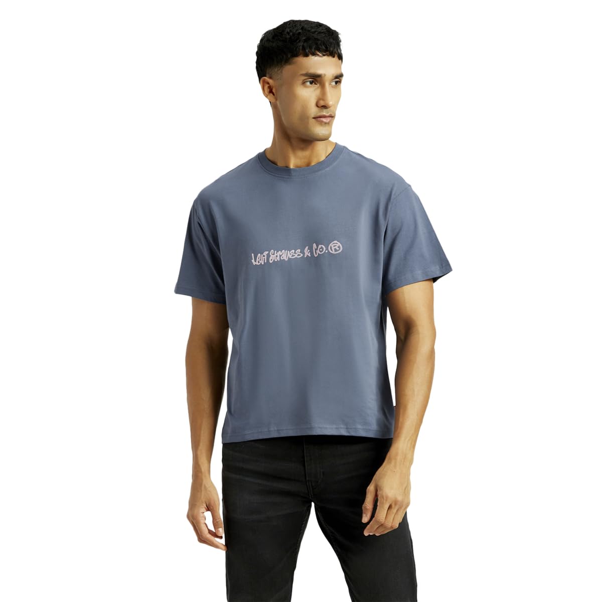 Levi's Men's Brand Logo Boxy Fit Tshirt Blue in blue