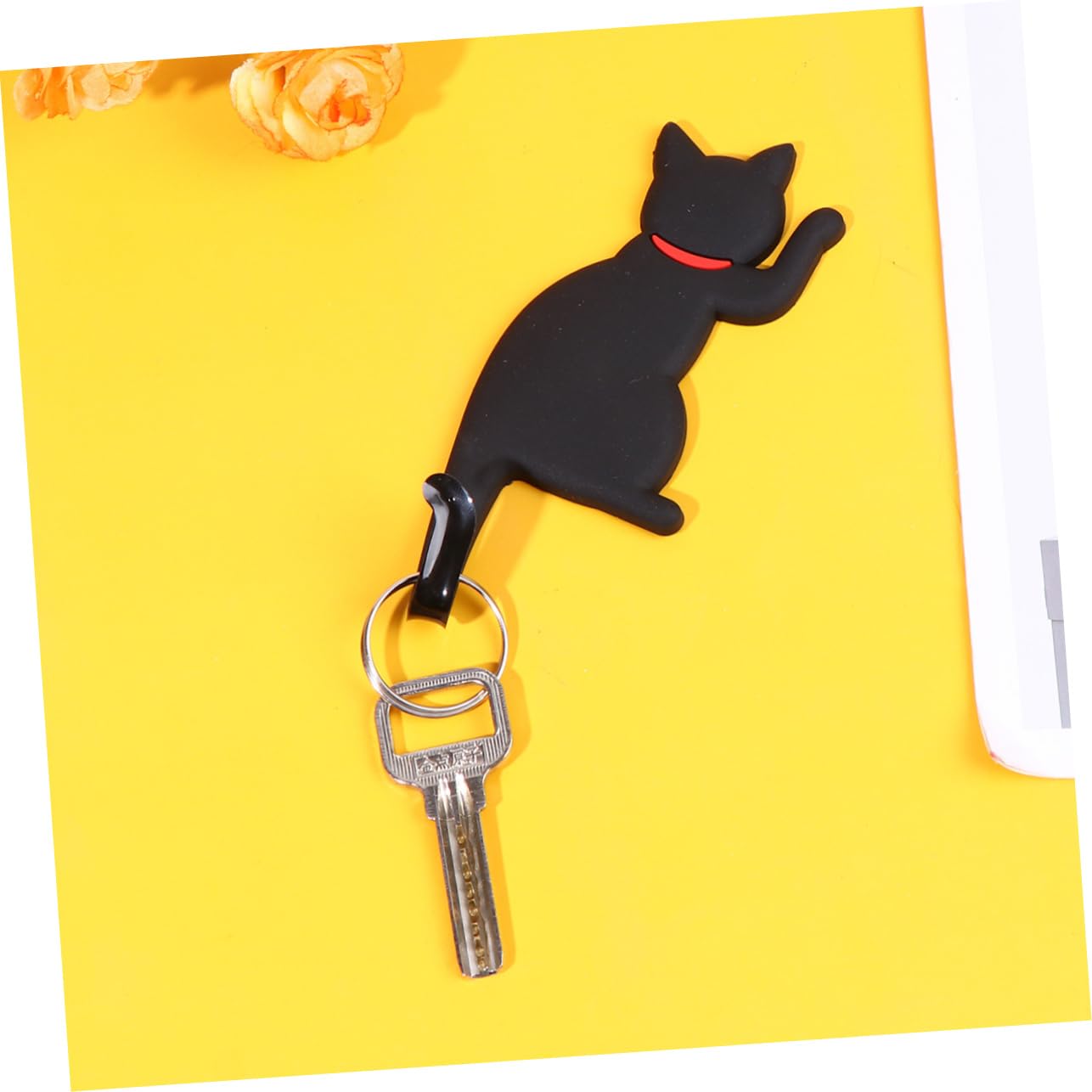 Ciieeo 3 Pcs Magnet Material Cat Hooks Wall Mount for Cats Fridge Sticker Non-Slip Design