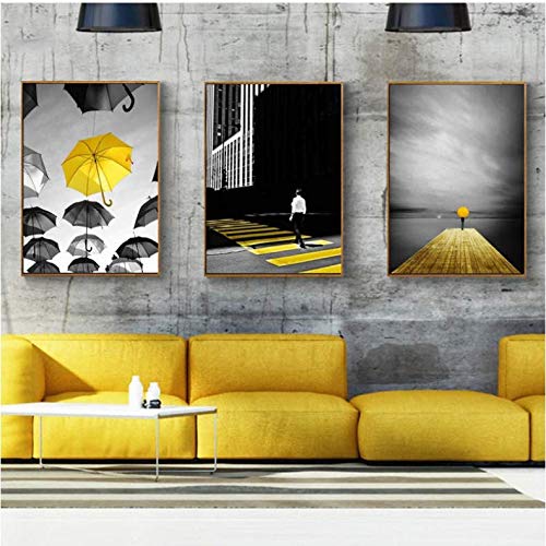Décoration murale pont et parapluies jaunes en toile pour illuminer un mur sombre